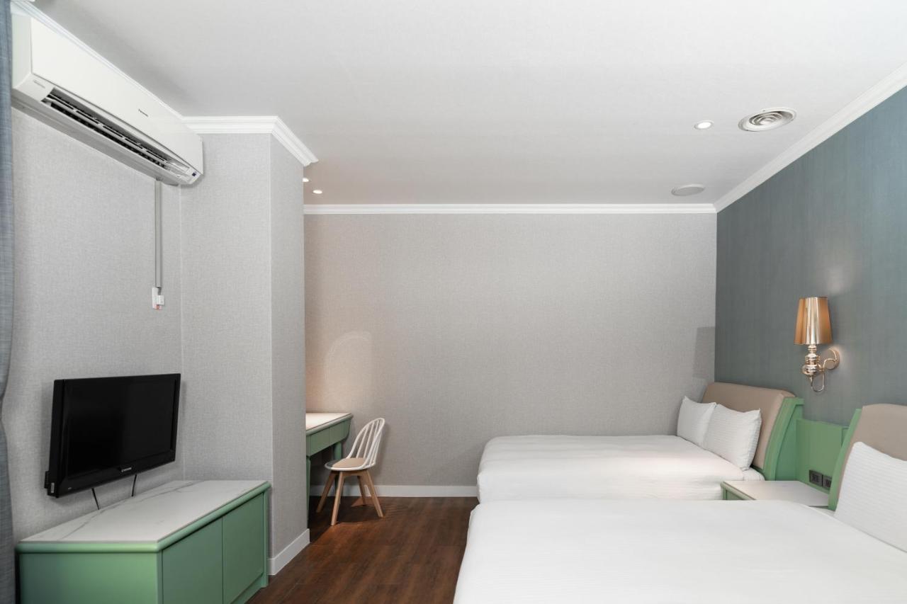 Fu Hsiang Hotel Yilan Экстерьер фото