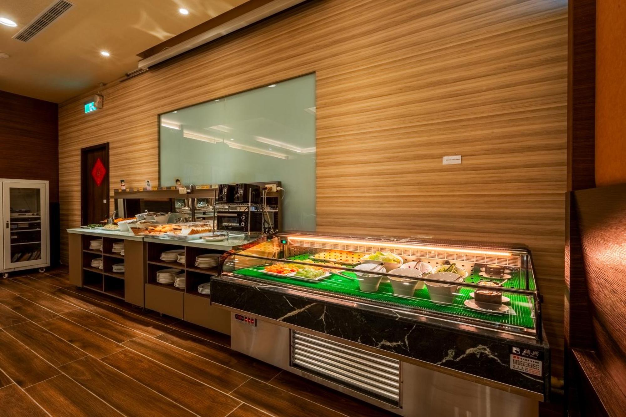Fu Hsiang Hotel Yilan Экстерьер фото