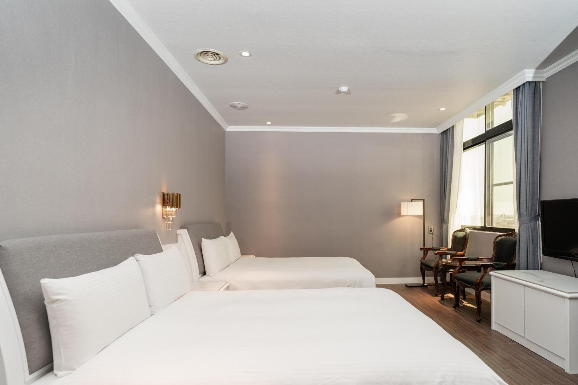 Fu Hsiang Hotel Yilan Экстерьер фото